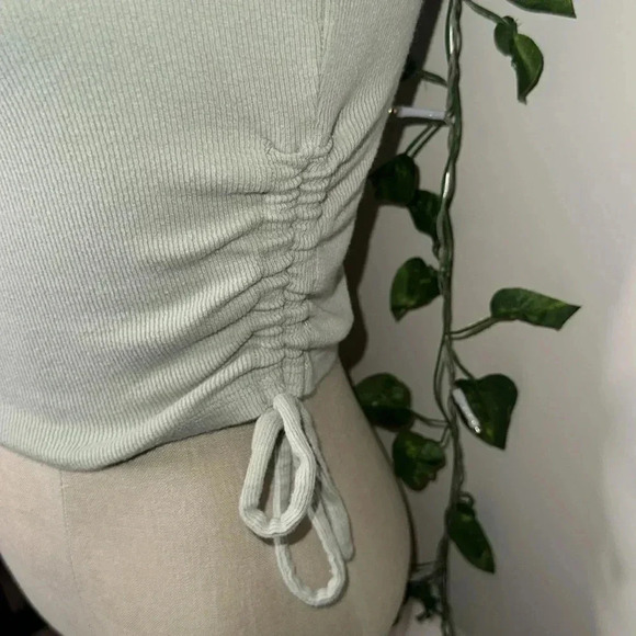 Pacsun Shortsleeve Side Tie Collared Quarter Button Tee NWT - Picture 11 of 13